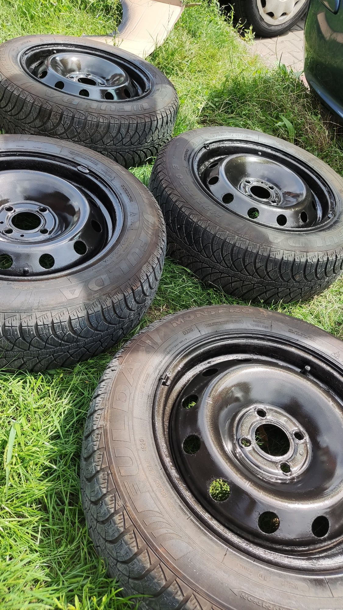 Felgi z oponami 4x100 r15 185/65r15