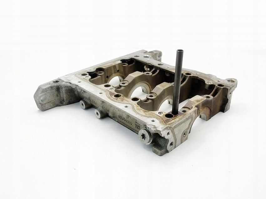 Podpory wału Korbowego 1.0 1.2 12V Agila Corsa C B Wagon R