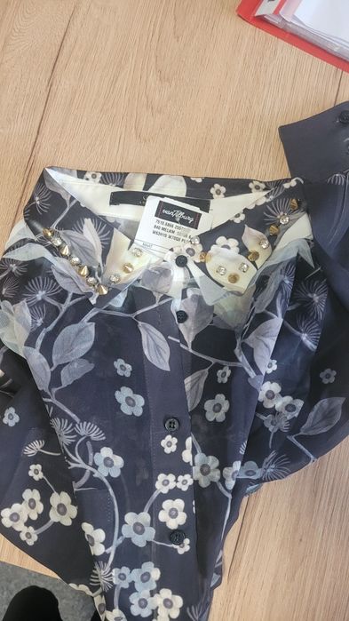 Guess nowa piękna bluzka rozm L