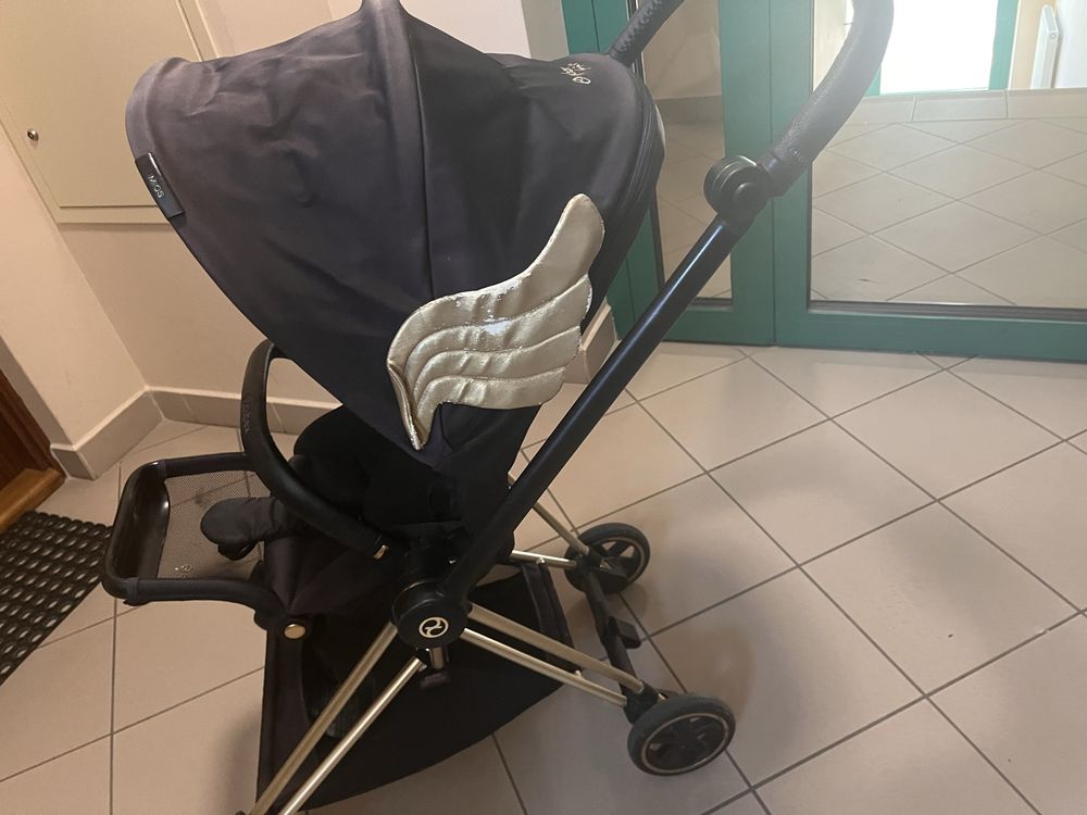 Spacerowka cybex mios wings by jeremy scott