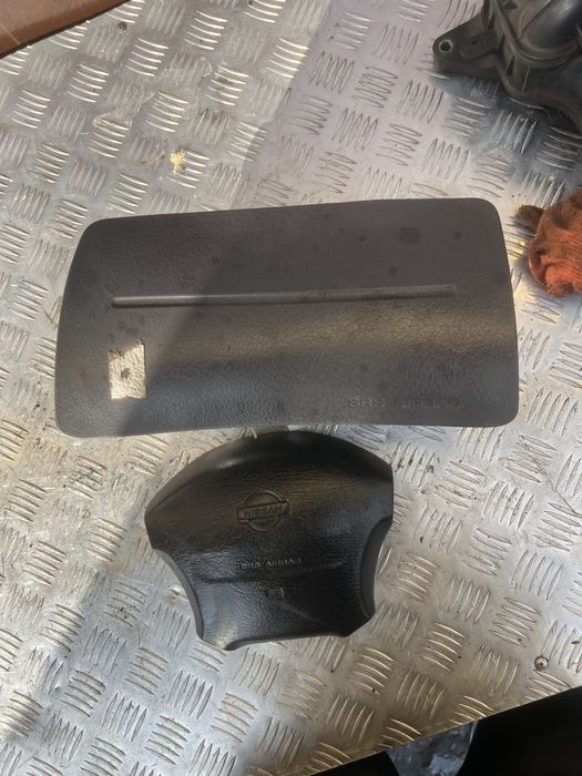 Подушка безопастности в руль торпеду Ниссан террано 2 nissan terrano