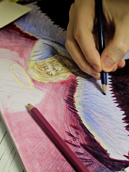 Викладач малювання,  художник