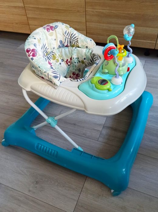 Chodzik 4Baby z panelem multimedialnym