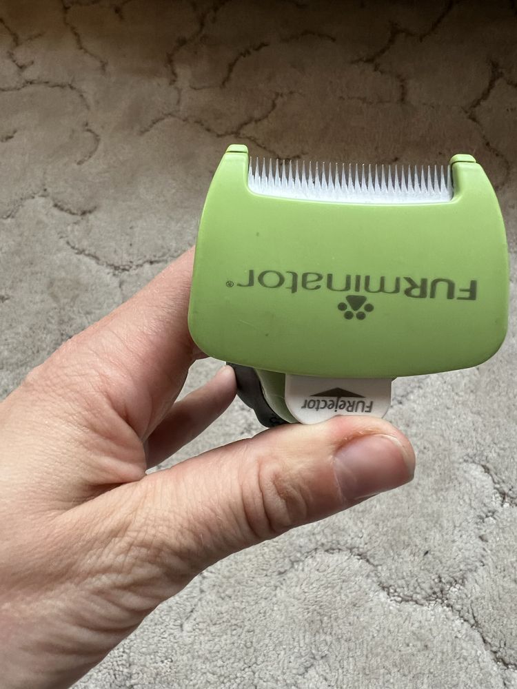 Фурмінатор FURminator для собак з довгою шерстю, розмір S