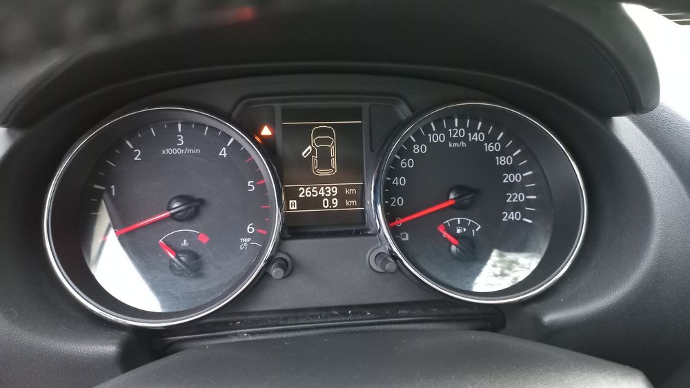 Продам Nissan Qashqai 1.6 дизель