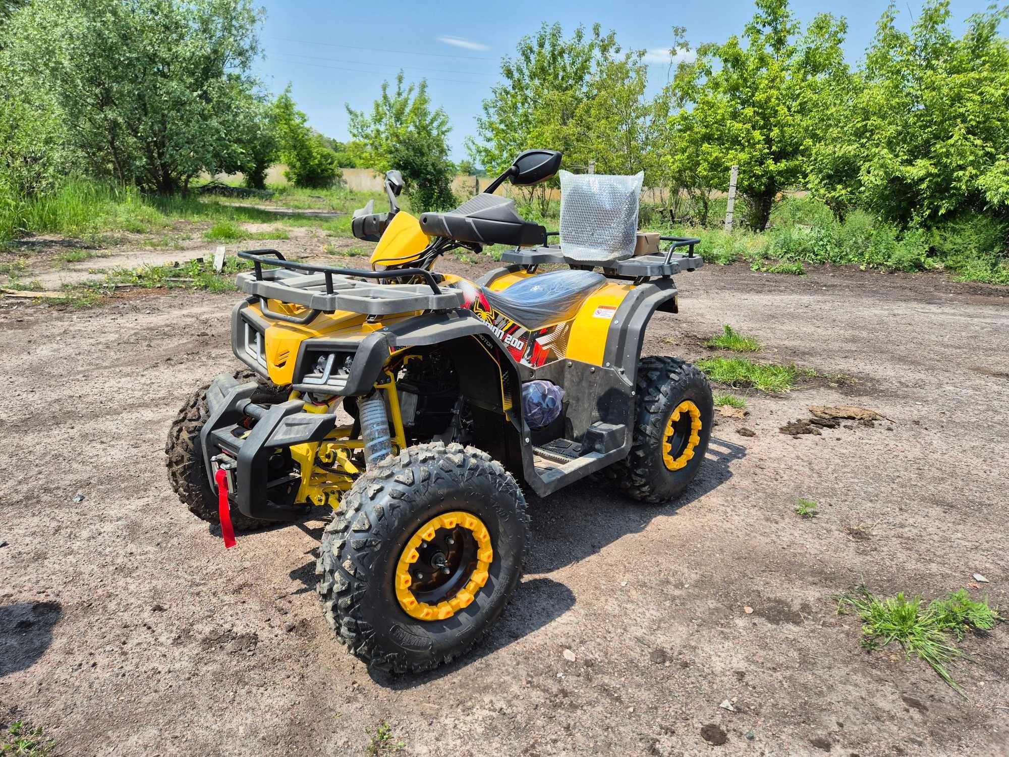 Квадроцикл с доставкой Comman Scorpion 200cc с лебедкой