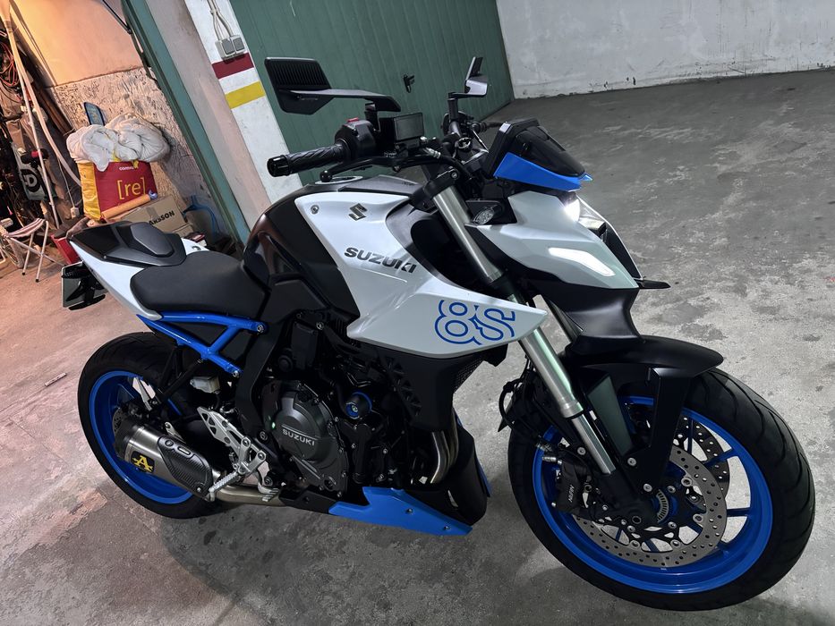 Suzuki gsx 8s ano 2023 impecavel