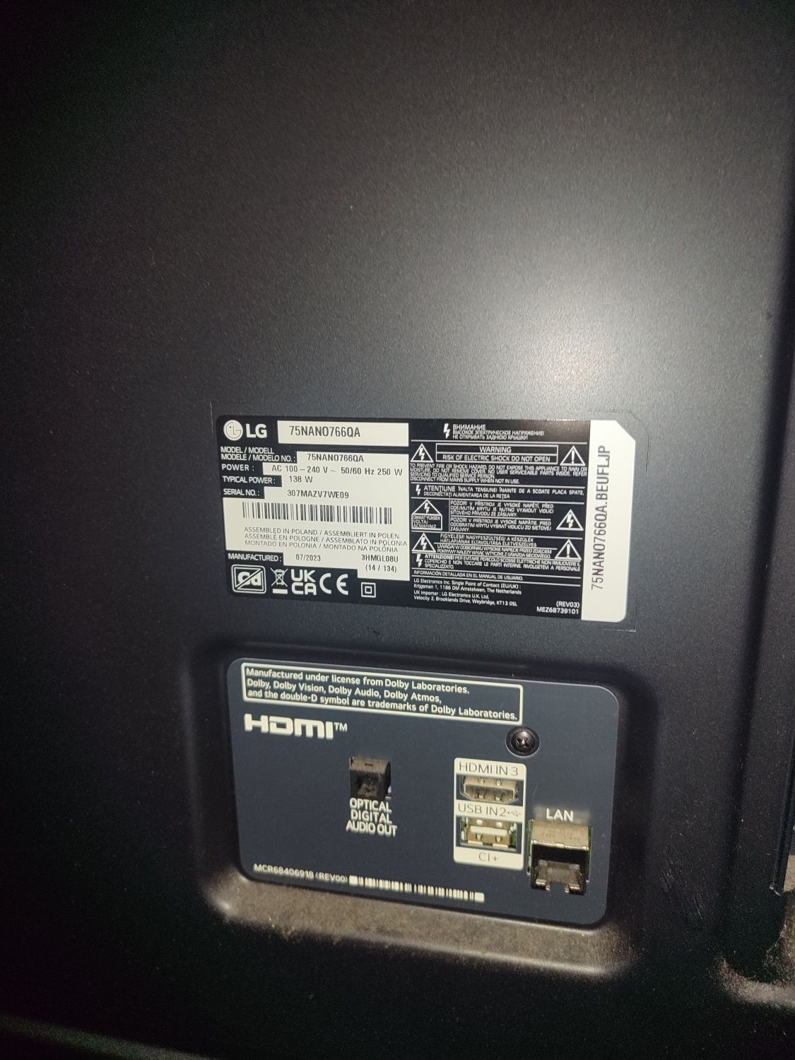 TV LG led 75 polegadas com ecrã partido para peças