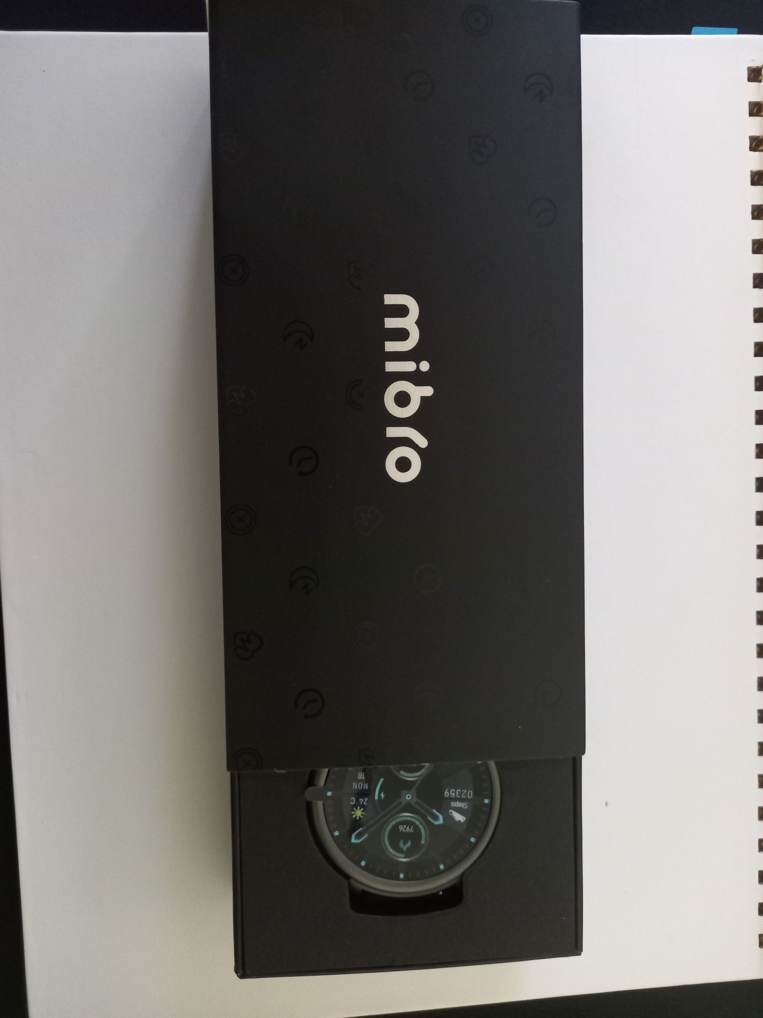 Xiaomi smartwatch Mibro Air
