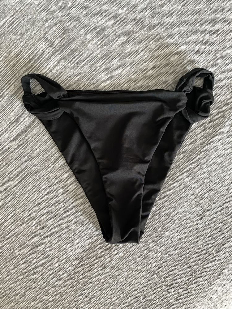 Nowe wysokie majtki bikini NA-KD czarne M