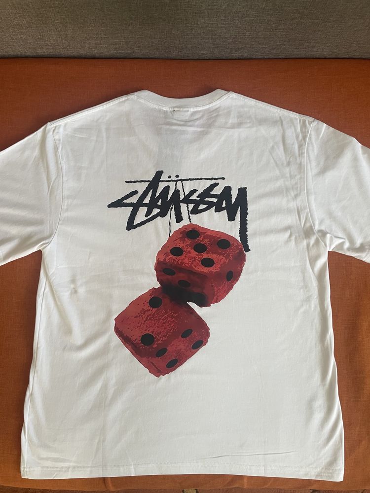 Футболка Stussy