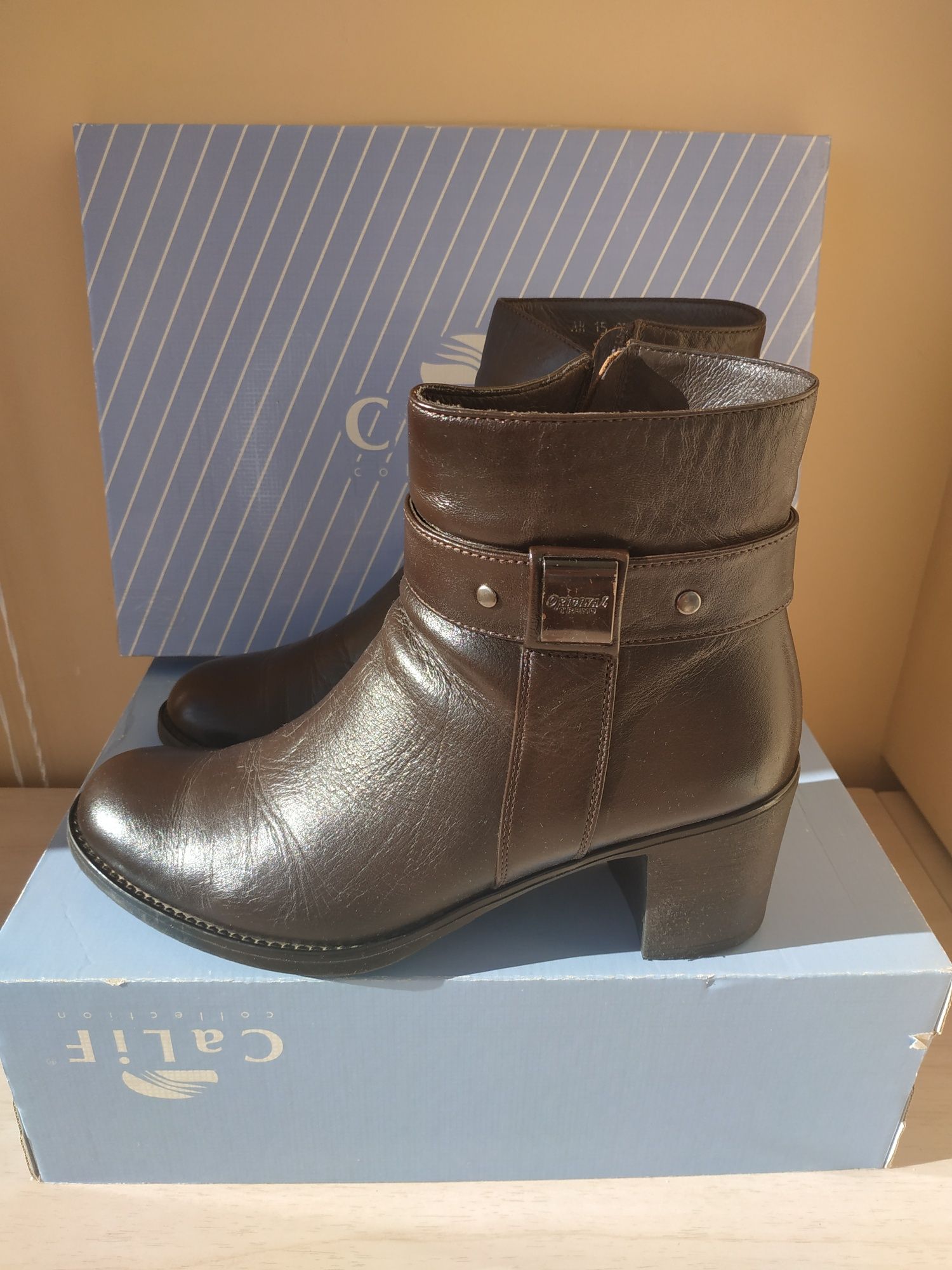 Продам черевики жіночі