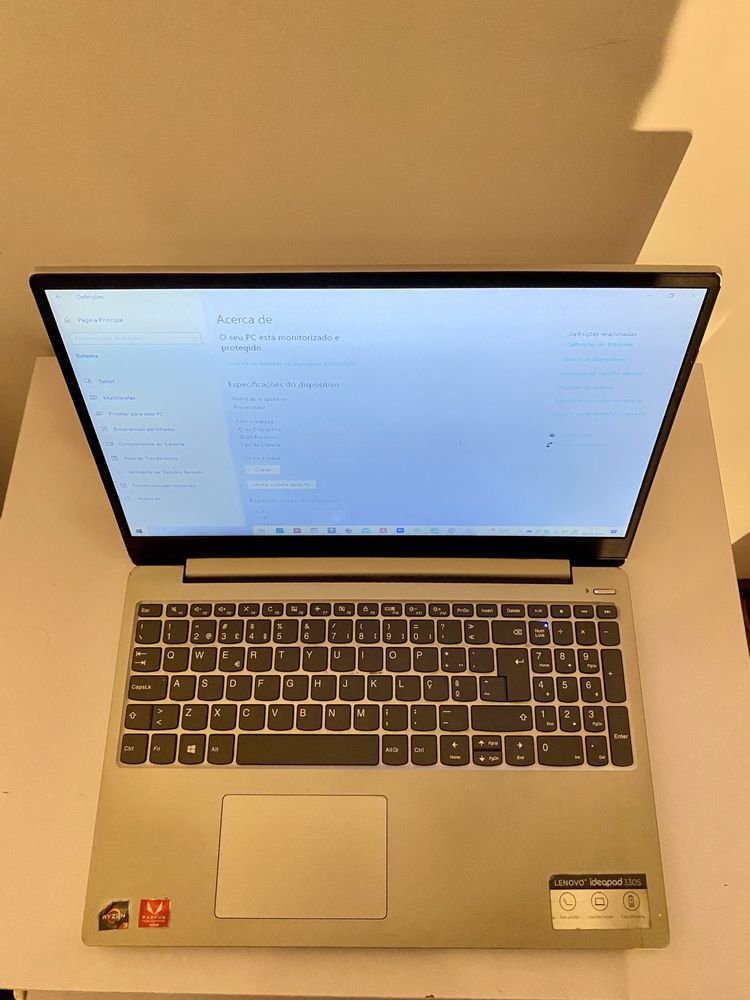 Lenovo ideapad 330S