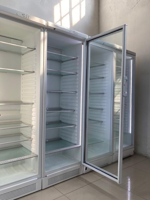 Lodówka chłodziarka witryna Electrolux Husqvarna 175 cm .350 l