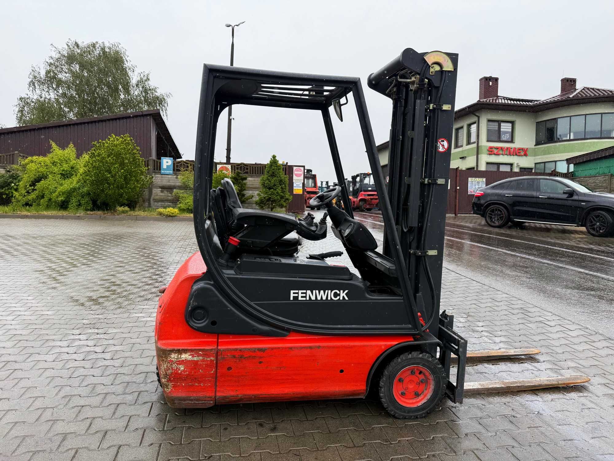 wózek widłowy elektryczny LINDE E16C-02 Triplex 4.80m 2006r 8300mtg
