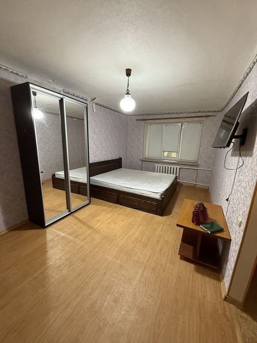 Продам 1 комнатную квартиру проспект Науки , 55