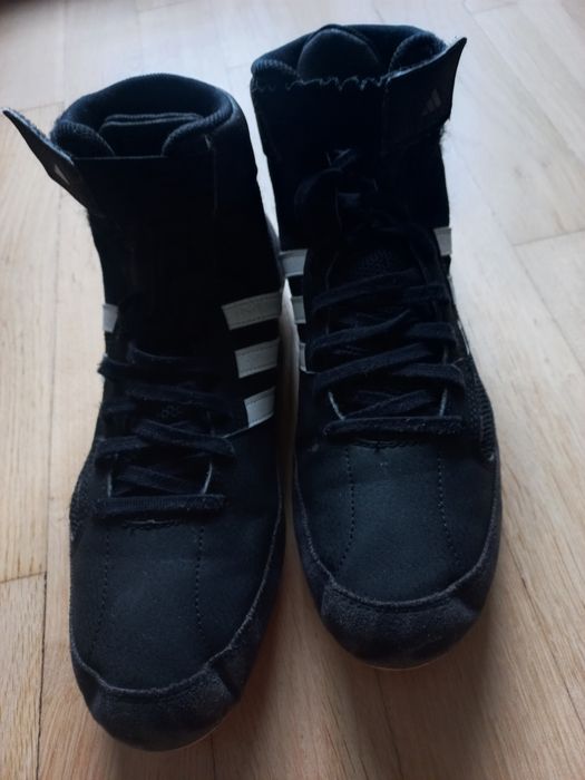 Buty zapaśniczki