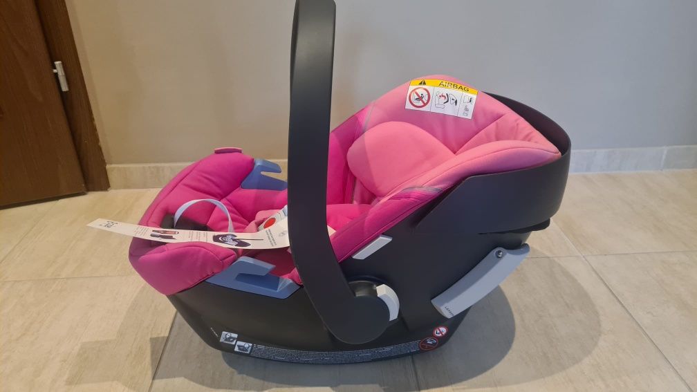 Nowy fotelik samochodowy Cybex Aton 5