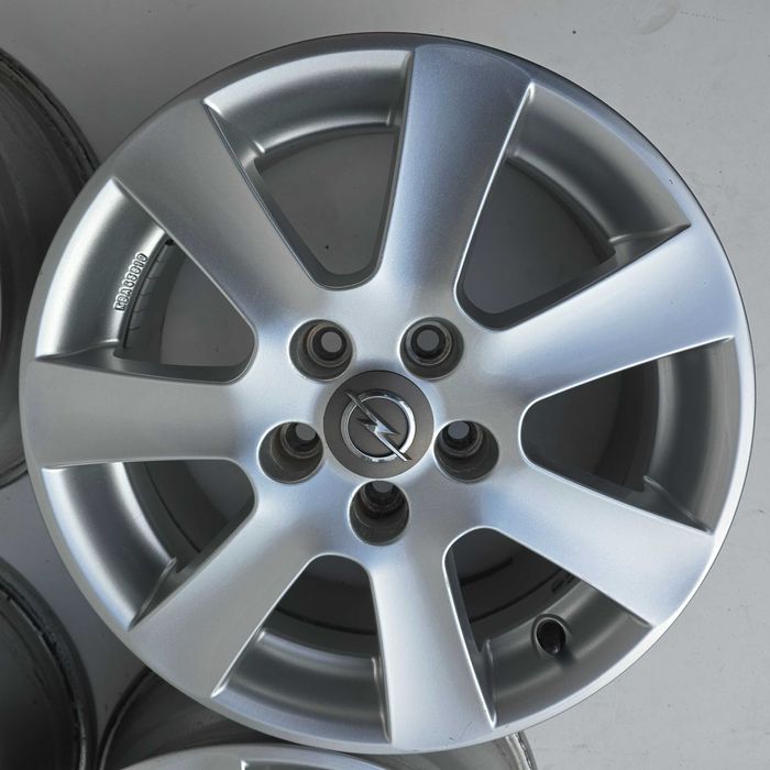 Alufelgi OPEL ASTRA III ZAFIRA A MERIVA VECTRA 5x110 16'' ET40 7.0 4sz