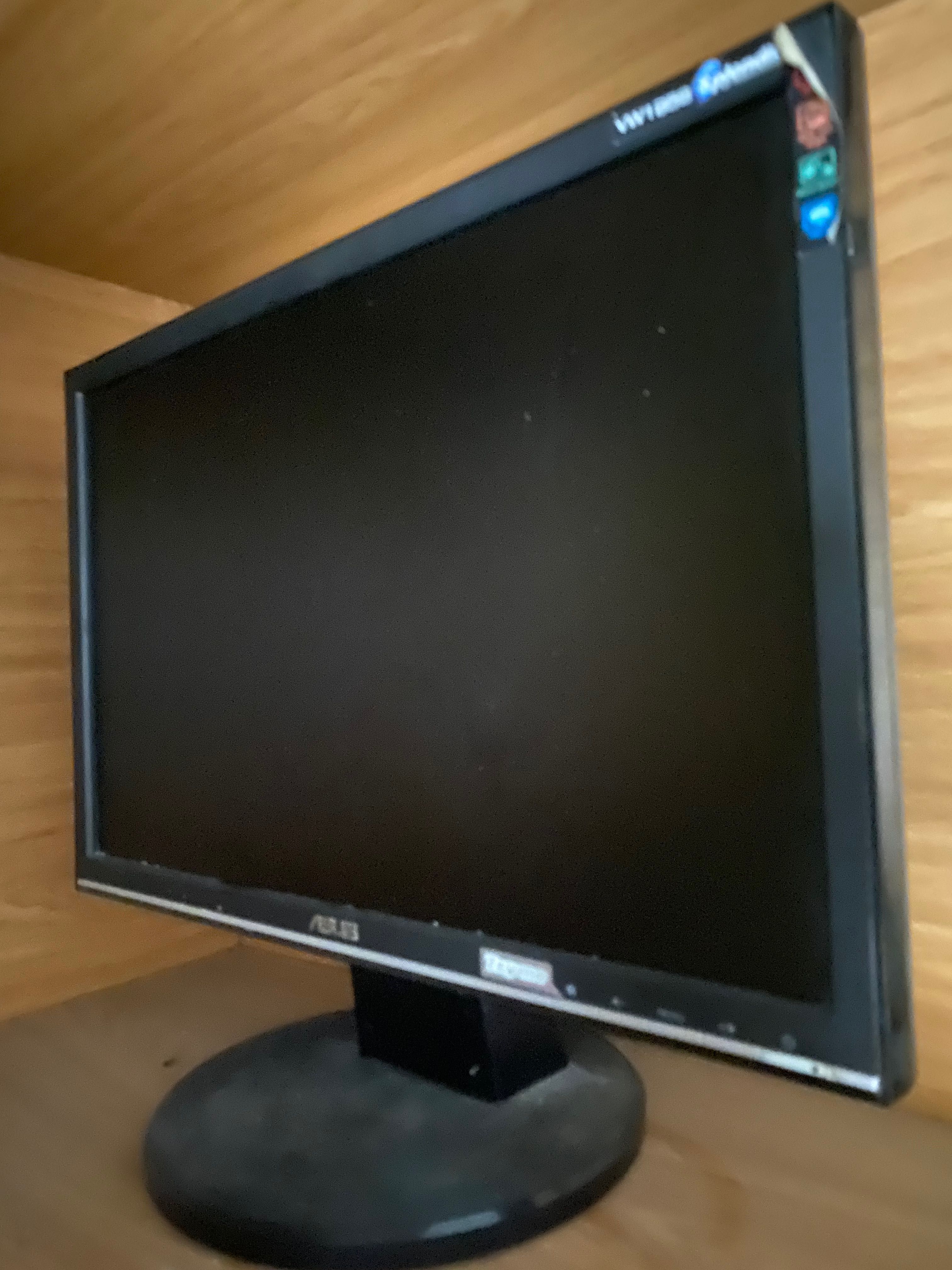 Monitor antigo (asus)