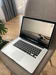 Apple MacBook Pro (Retina, 15-inch, Mid 2015)