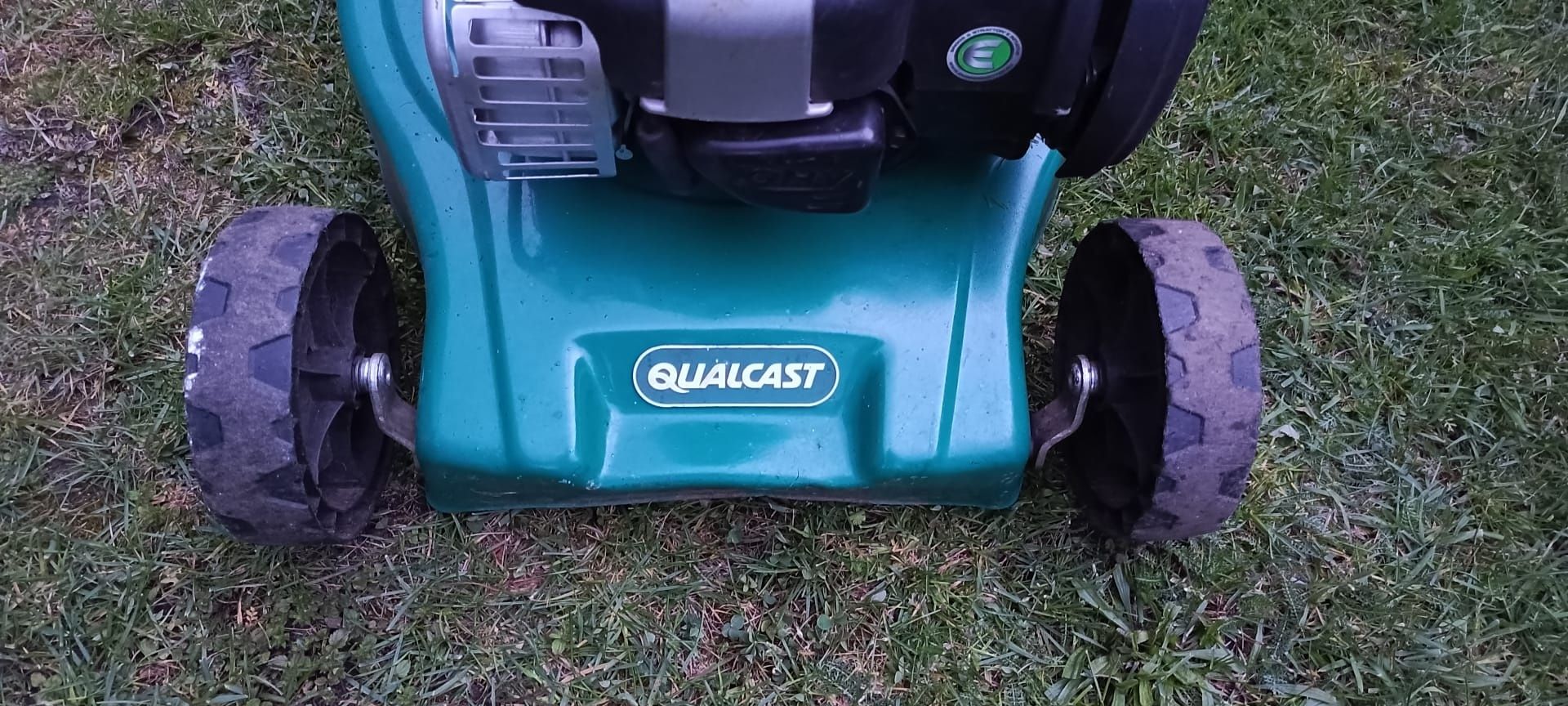 Kosiarka spalinowa Qualcast (Bosch)silnik Briggs & Stratton 1.8 KW