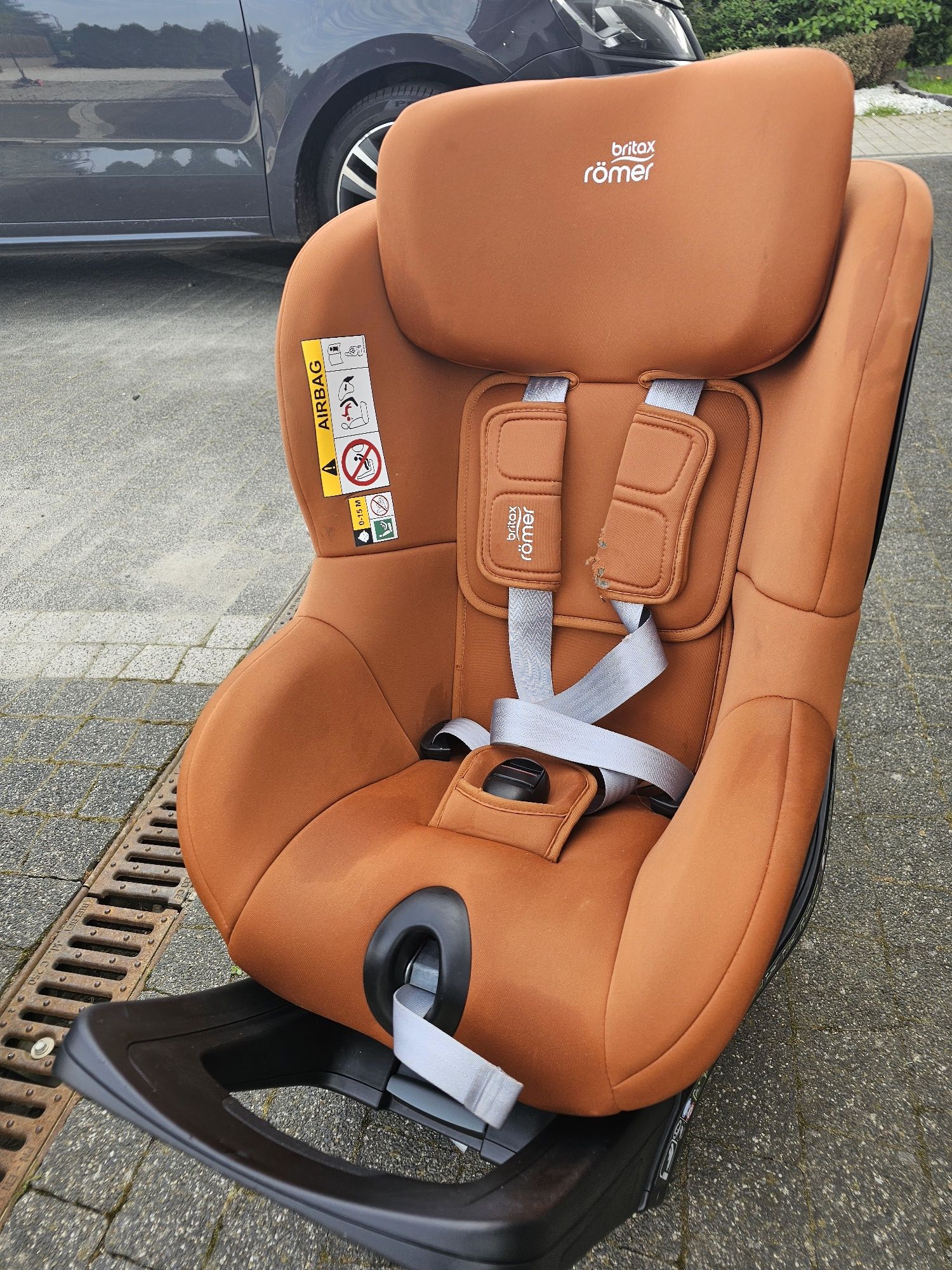 Britax Römer dualfix 3 i-Size fotelik obrotowy