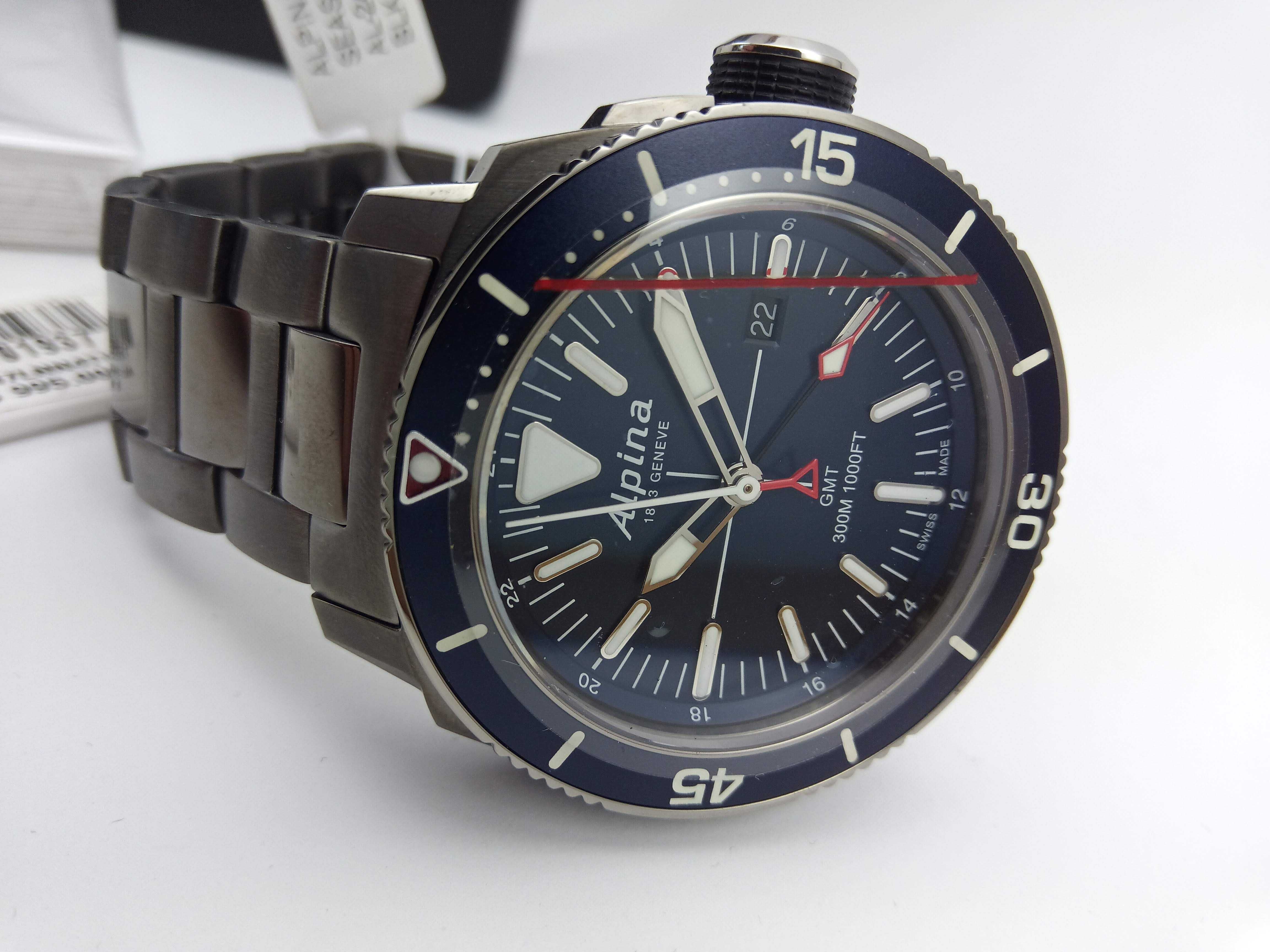 Швейцарские часы Alpina, 300м дайверы, сапфир, GMT, РРЦ €995, годинник