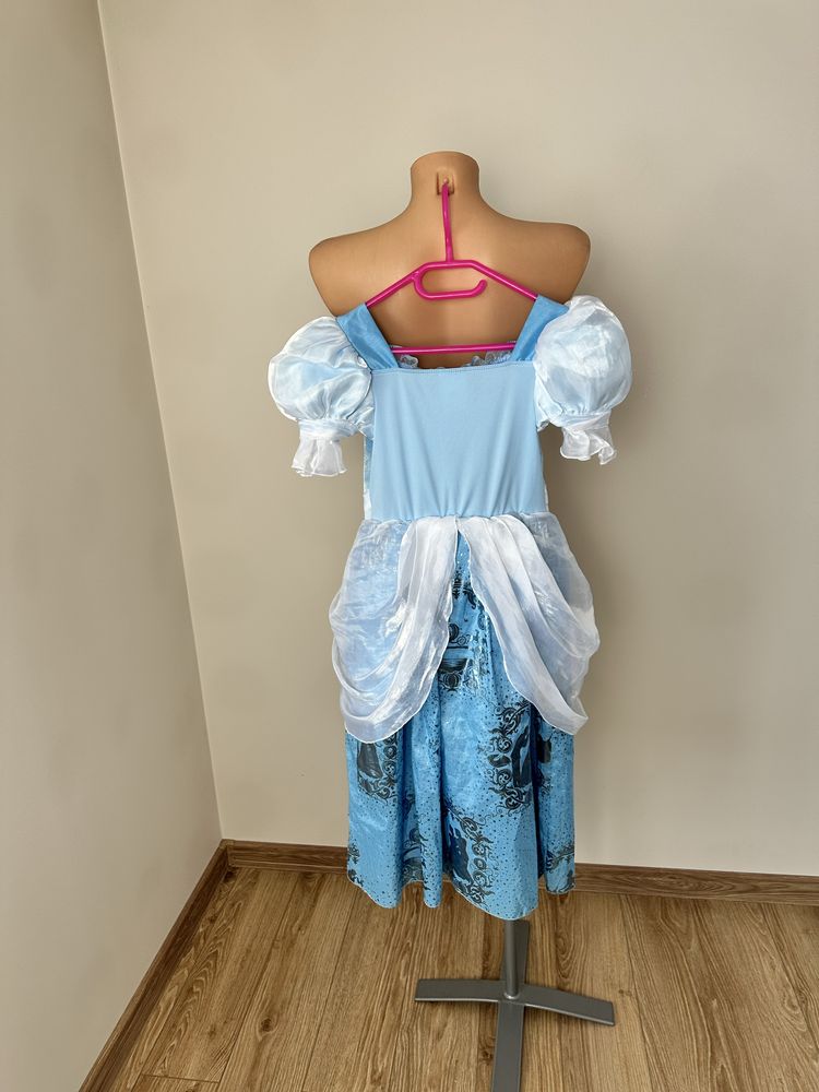 Strój przebranie na bal przebierańców Disney Kopciuszek 116 cm