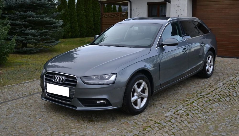 Audi A4 Avant B8 Avant,Skóra,2,0 TDi, Bezwypadkowy, 194 400km