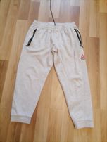 Spodnie dresowe reebok