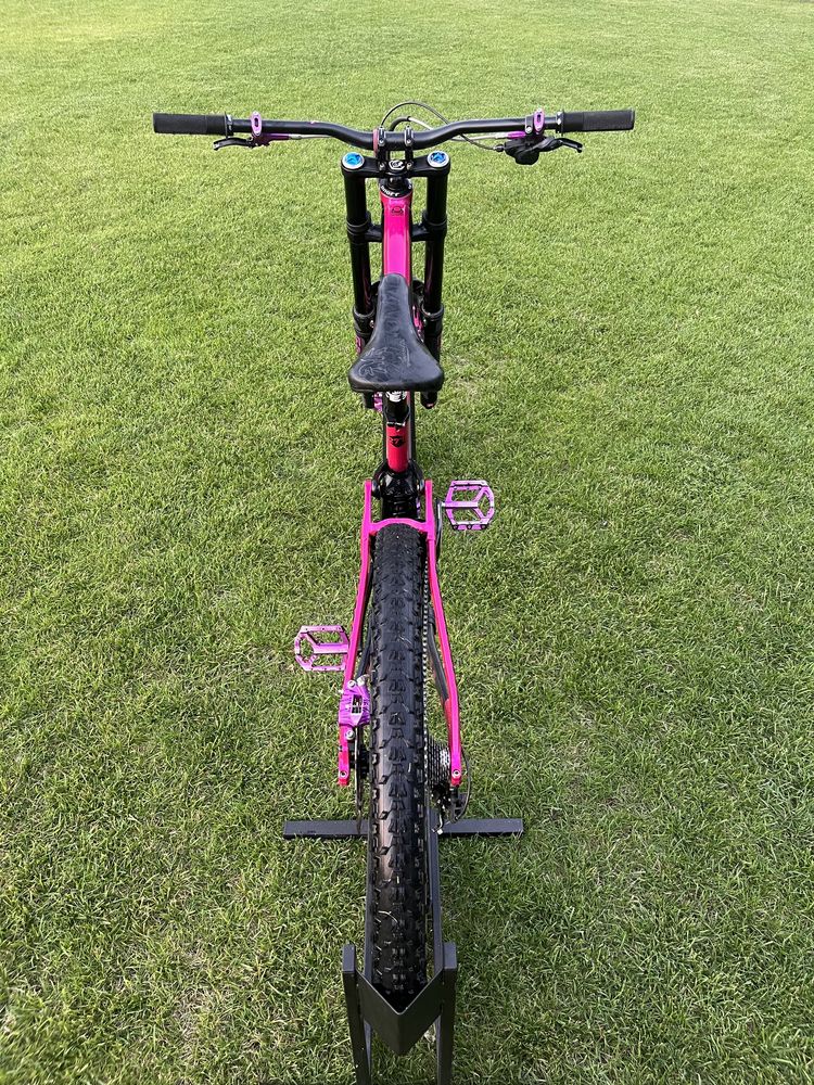 Mondraker Summum Pro