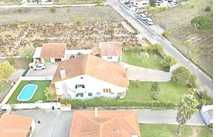 Moradia T4 Com Garagem E Amplo Terreno – Vale De Santarém