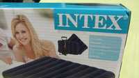 Надувной матрас Intex 68765, 2 подушки и насос