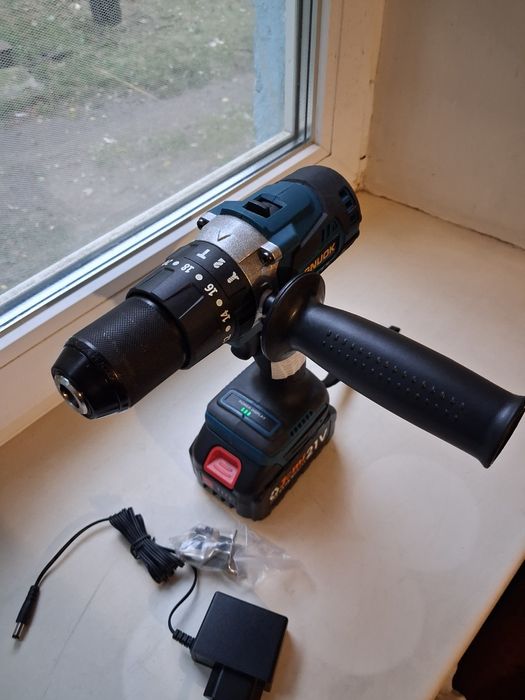 13мм шуруповерт безщітковий