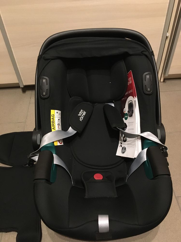 Britax Romer iSafe - nosidełko, fotelik jak nowe.