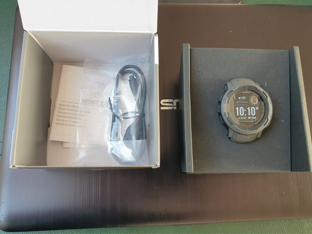 Продам смарт годинник чоловічий