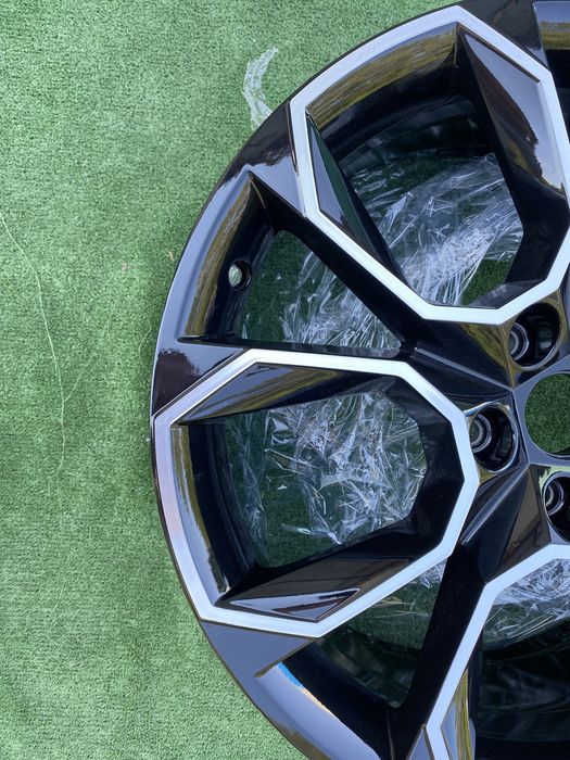 Felga 19 Skoda Octavia III RS