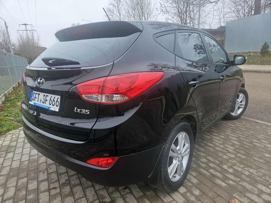 Hyundai ix35 2012 rok 1.6benzyna 135km bezwypadkowy serwis navi kamera