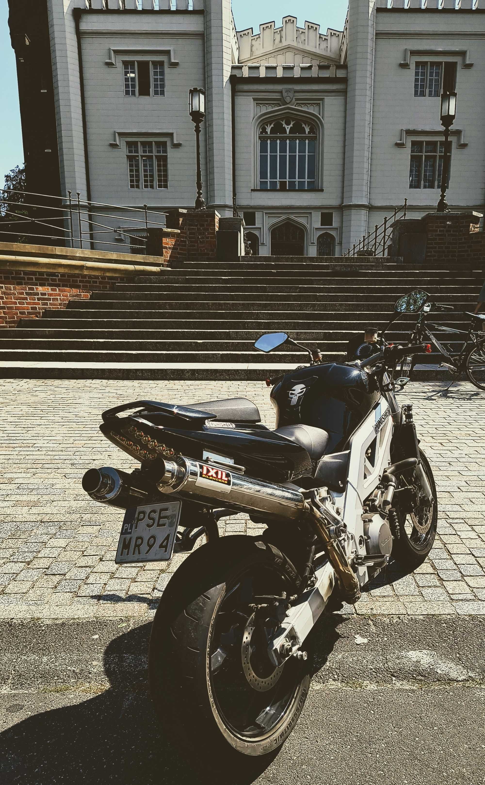 Suzuki SV 1000 N 2003 zadbany