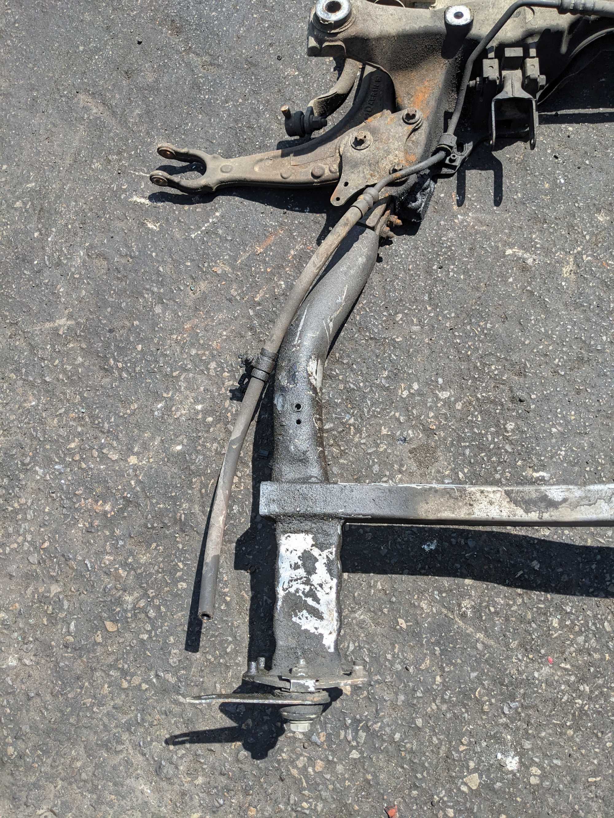 Peugeot 407 1.6 HDI Sanki Wózek Belka Kołyska Trawers Przód Przednie