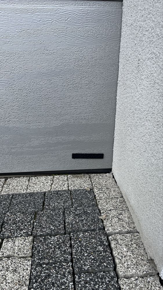 Brama elektrzyczna garażowa 4.75*2.25m