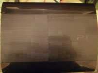 Playstation 3 Super Slim (500GB) +pad+4gry