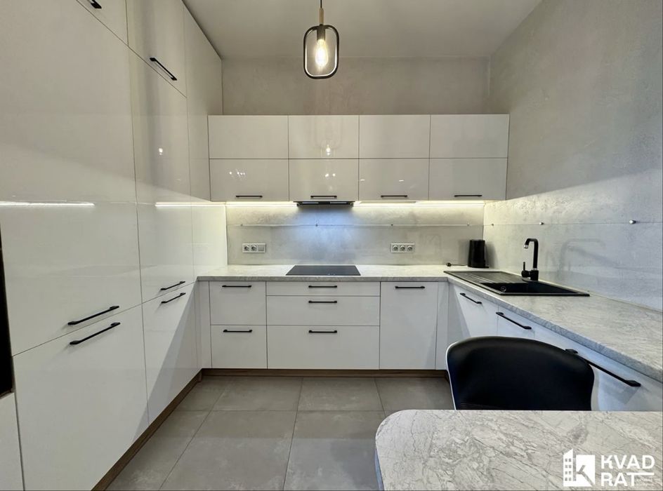 Оренда 1кім +кухня студія ЖК Royal Hall біля парку Шевченка