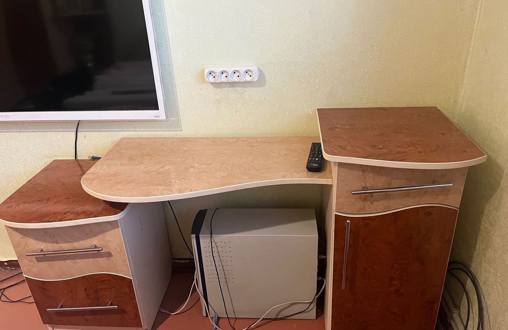 Спальний гарнітур, меблі для  спальні у відмінному стані