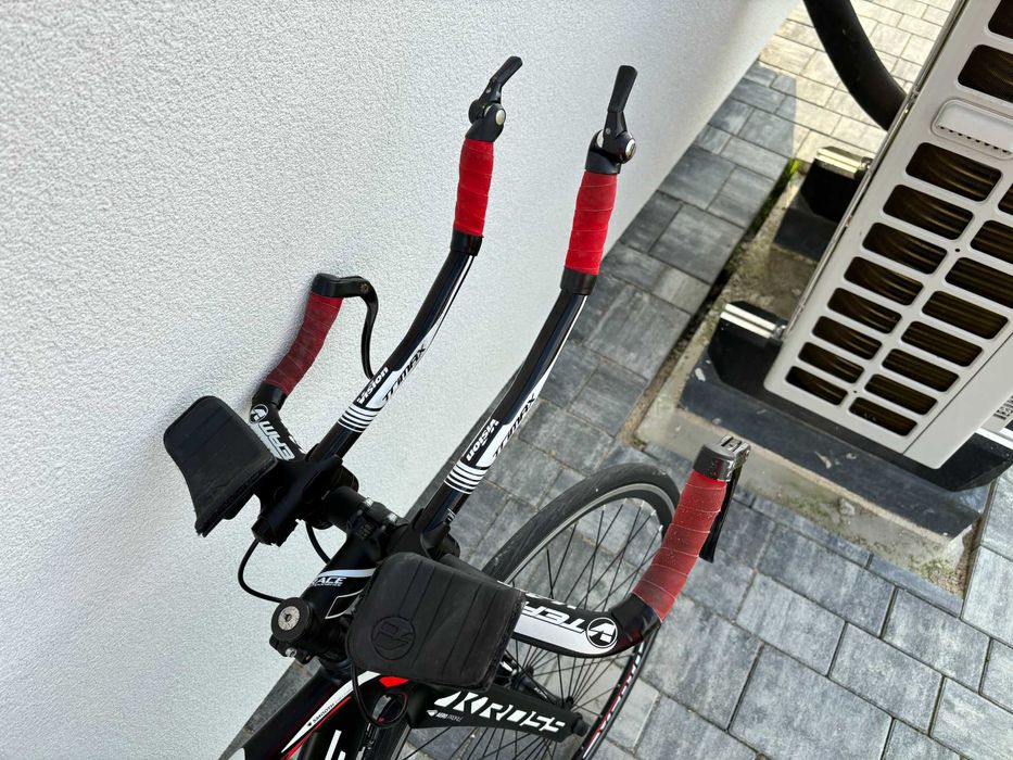 Kross Vento Tr 2.0 Czarny Czerwony rozmiar M jak nowy