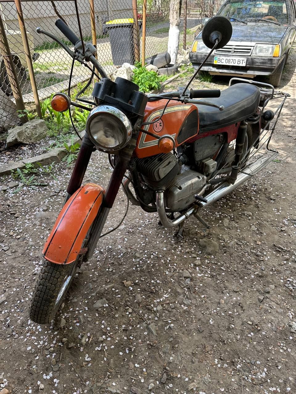 Продам мотоцикл чізет 472.4