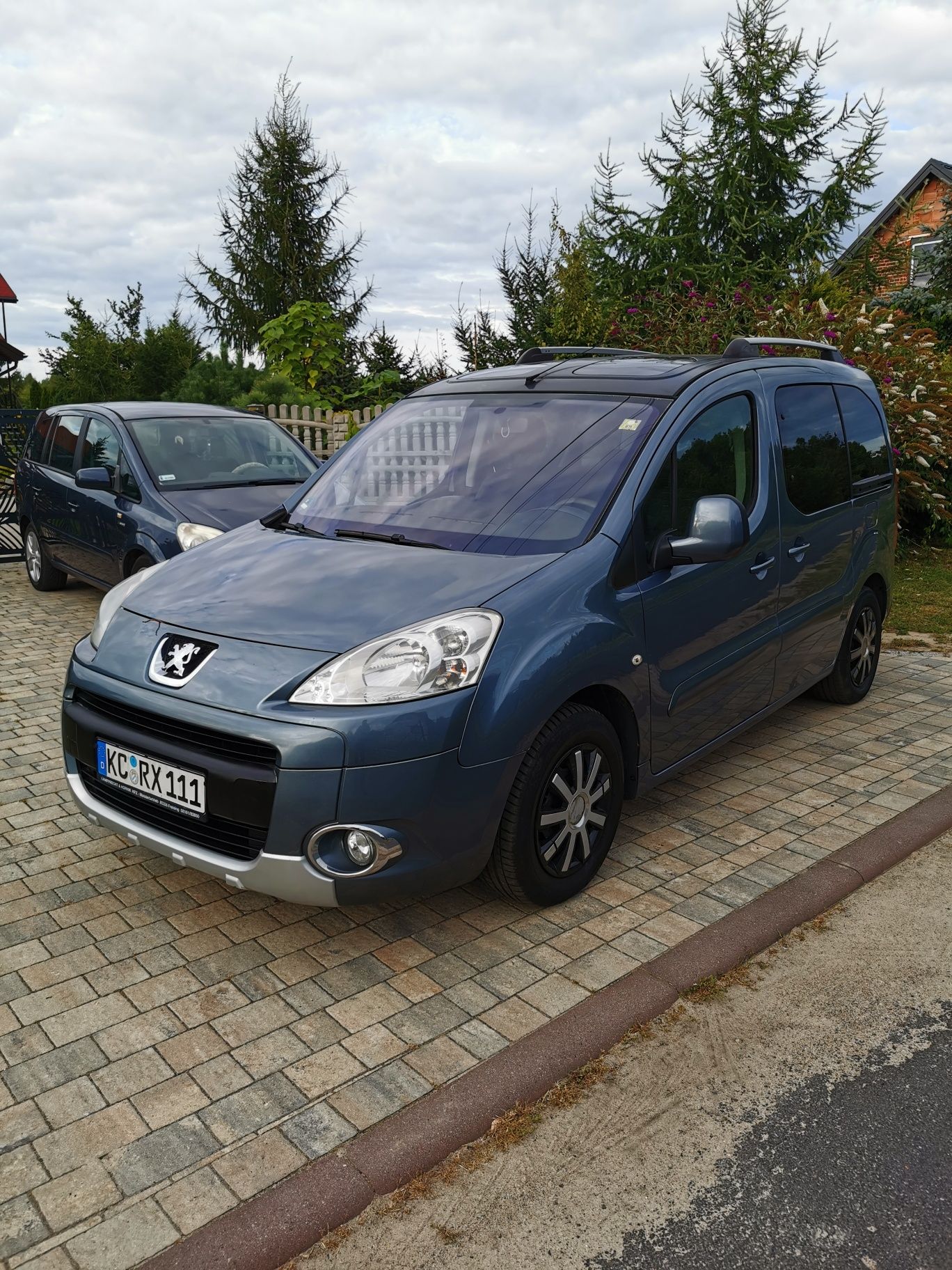 Peugeot partner tepee 1.6hdi panorama kllima