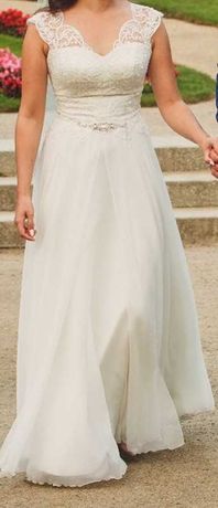Suknia ślubna (kolor śmietankowy)