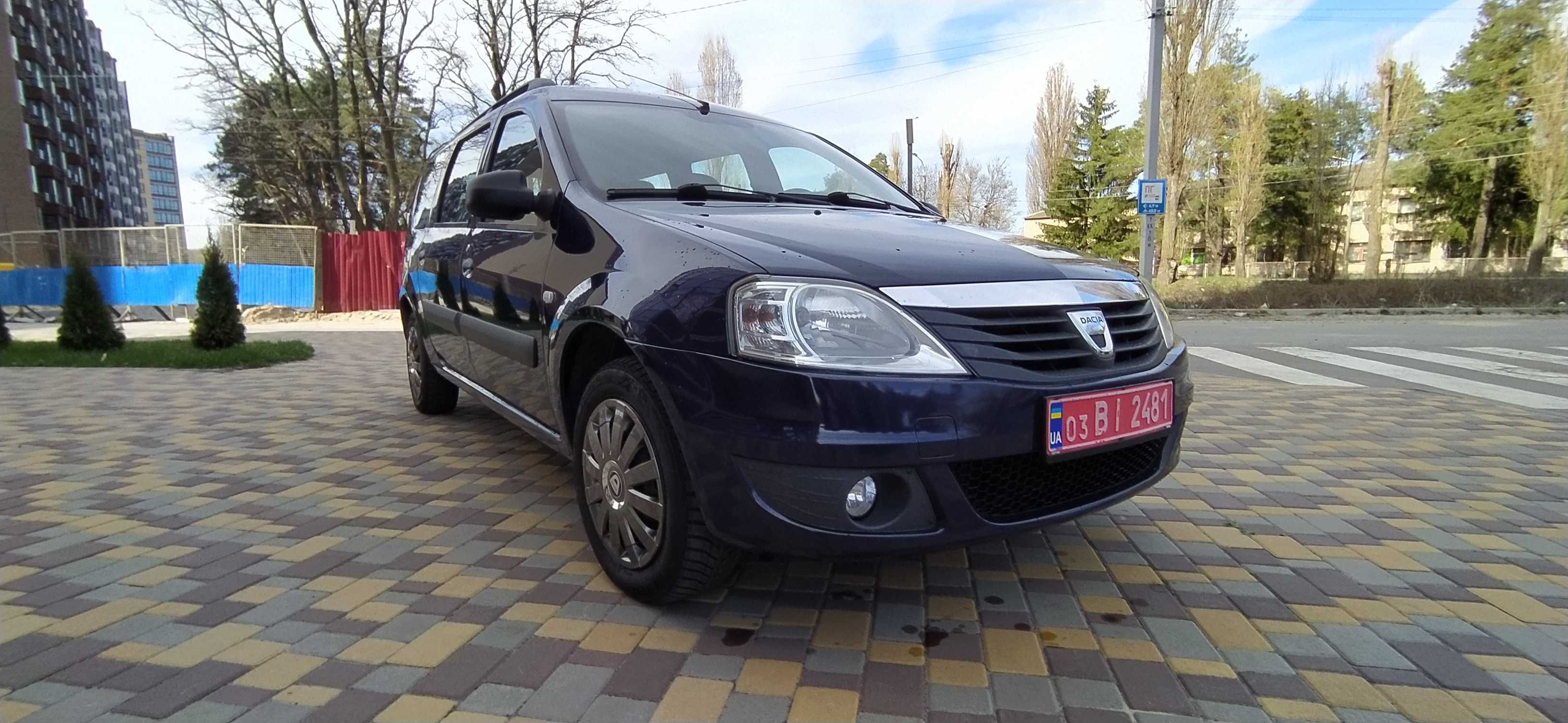 Продам свежепригнанный Dacia Logan MCV 1,6 из Германии